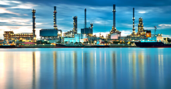 Oil refinery with reflection, petrochemical plant Oil refinery with reflection, petrochemical plant
184413917
Air Pollution, Built Structure, Chemical Plant, Chemistry, Chimney, Danger, Distillation Tower, Distillery, Dramatic Sky, Dusk, Engineering, Factory, Front View, Fuel Storage Tank, Fuel and Power Generation, Fumes, Gas Pipe, Gas Refinery, Gasoline, Global Warming, Glowing, Horizontal, Illuminated, Industrial Building, Industry, Lake, Natural Gas, Night, Oil, Oil Industry, Oil Refinery, Outdoors, Petrochemical Plant, Pipe, Pipeline, Place of Work, Pollution, Power Station, Refinery, Reflection, River, Shiny, Steel, Storage Tank, Sunset, Tower, Toxic Substance, Twilight, Water