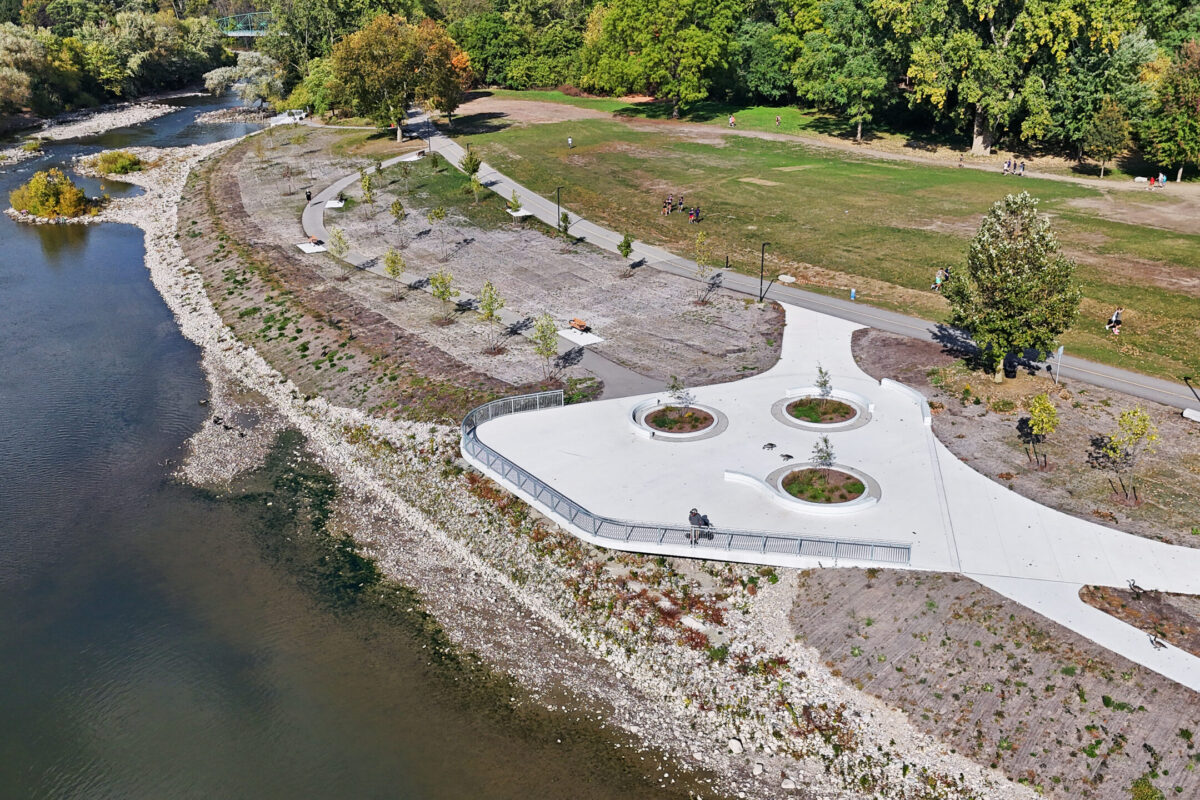 Harris Park shoreline restored with new lookout